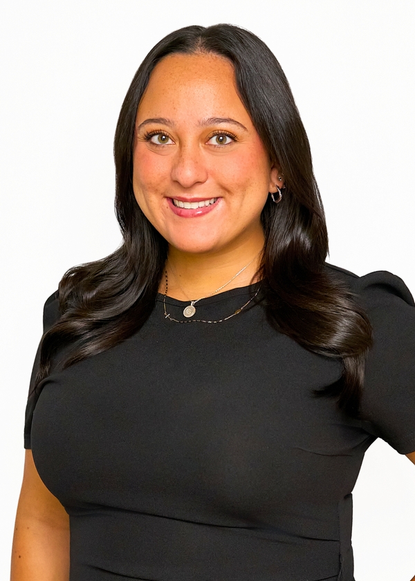 Gabriella  Izquierdo